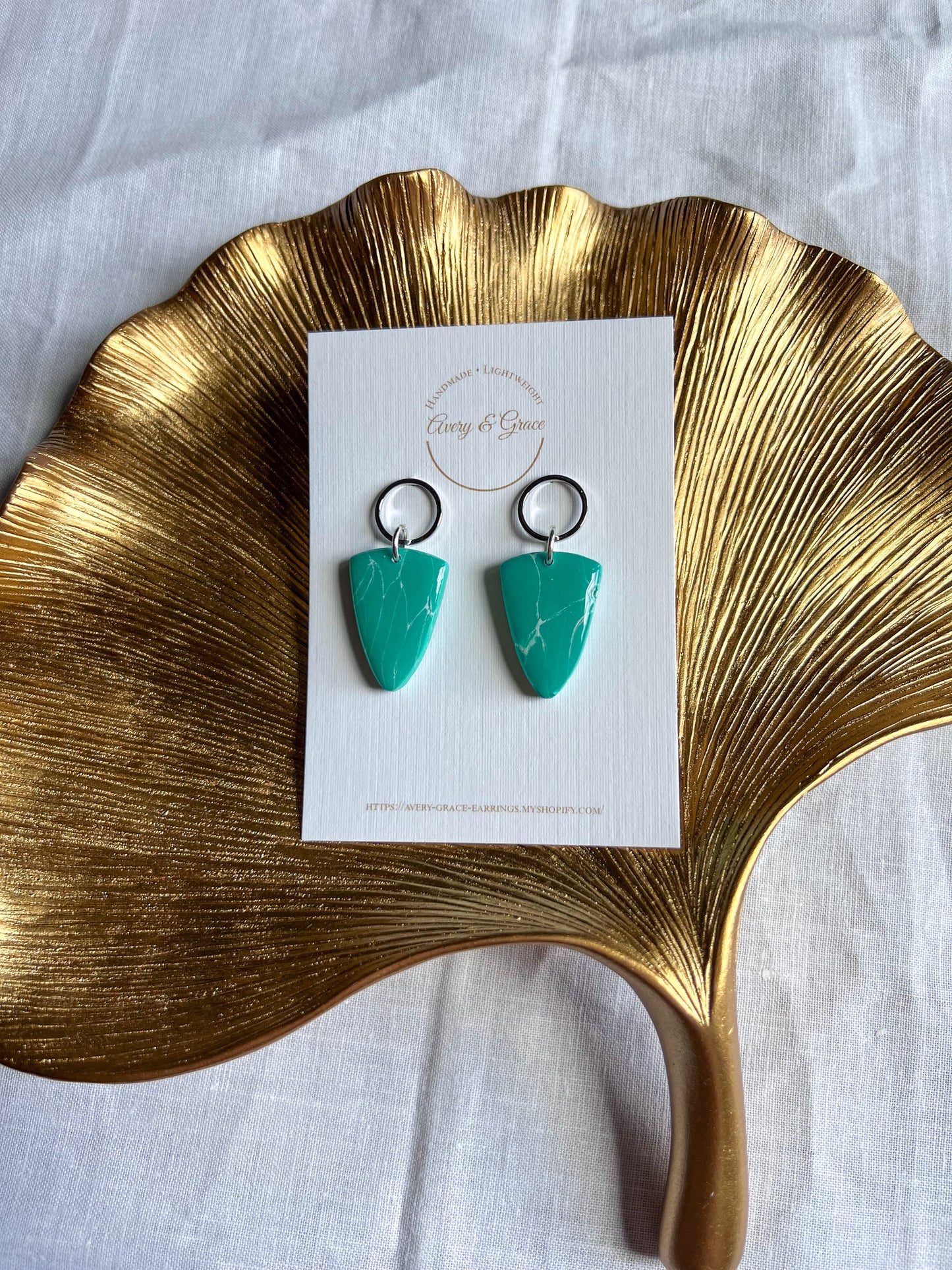 Waves | Dangles