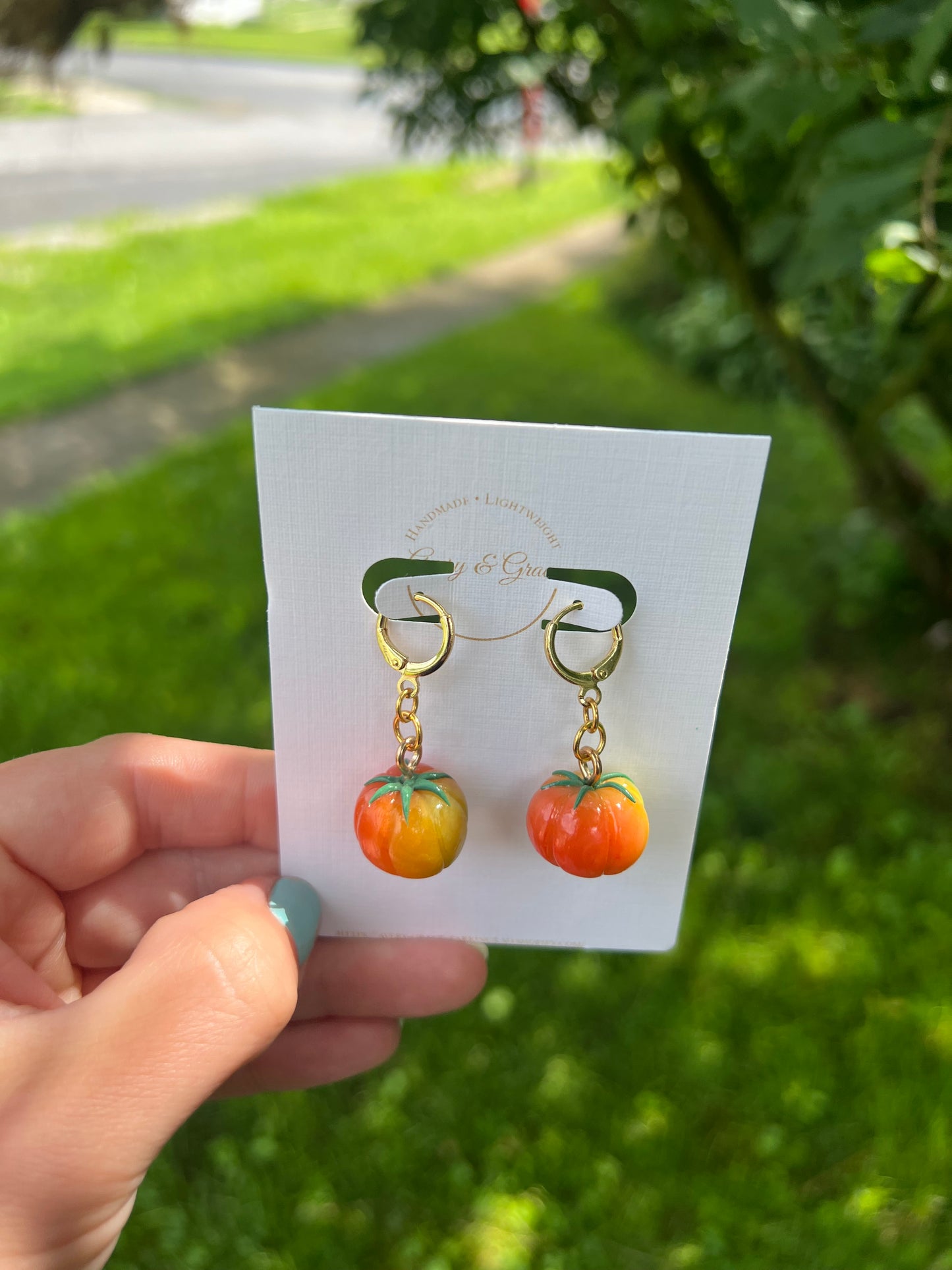 Ripening Tomatoes | Dangles