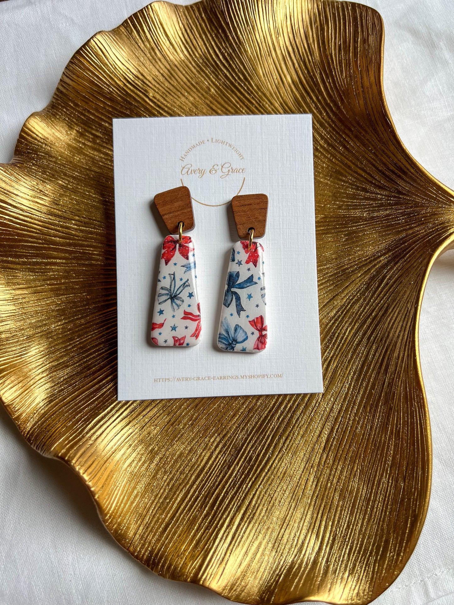 American Bow Pattern | Wood Top | Dangles
