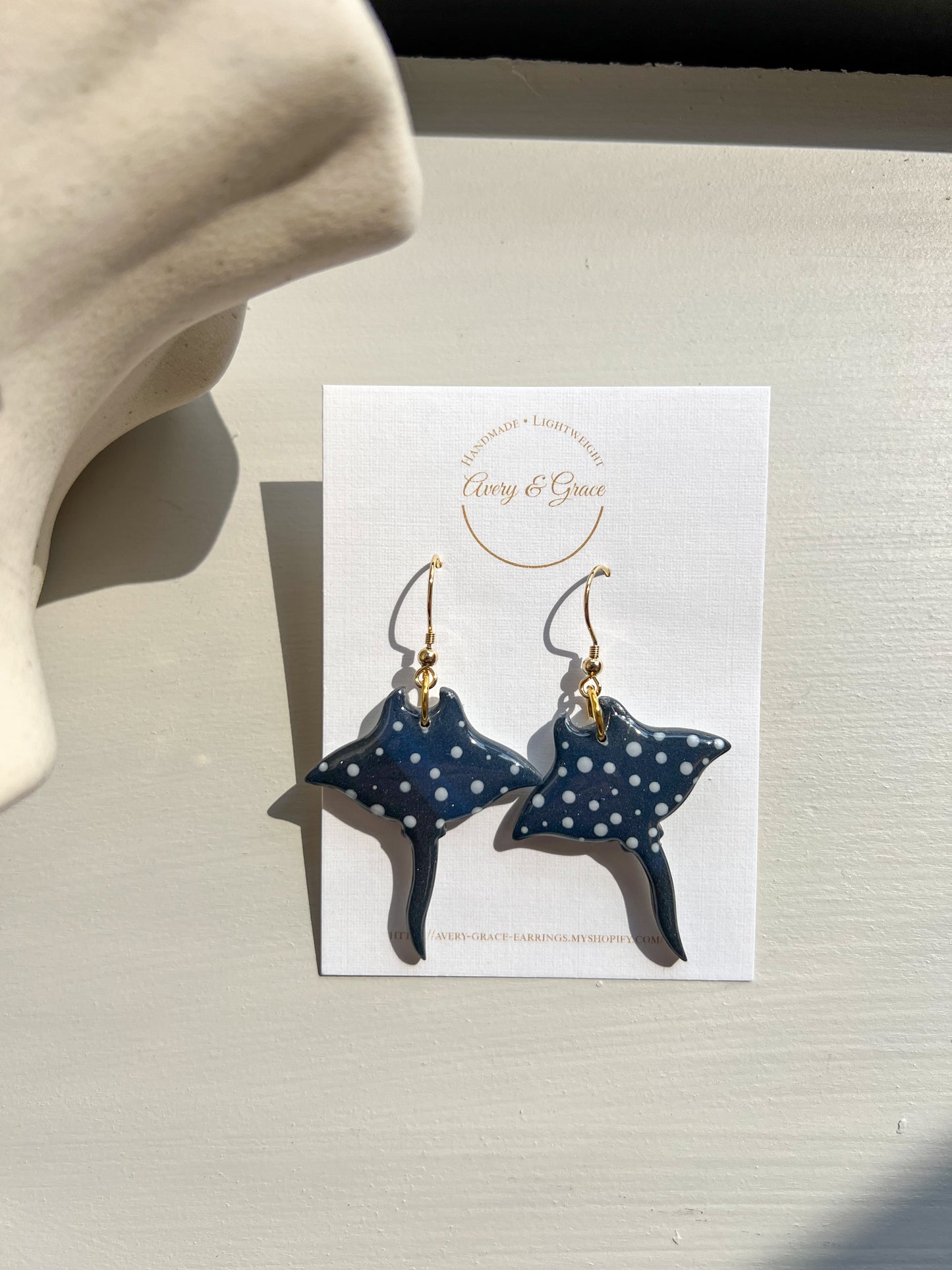 Rays | Dangles